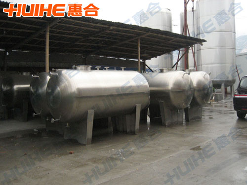 精美展示臥式儲液罐,臥式貯液罐實拍圖,讓客戶更直觀的了解我們的產品!