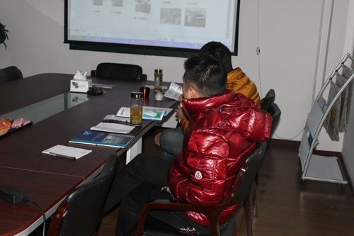 洽談現(xiàn)場(chǎng)2